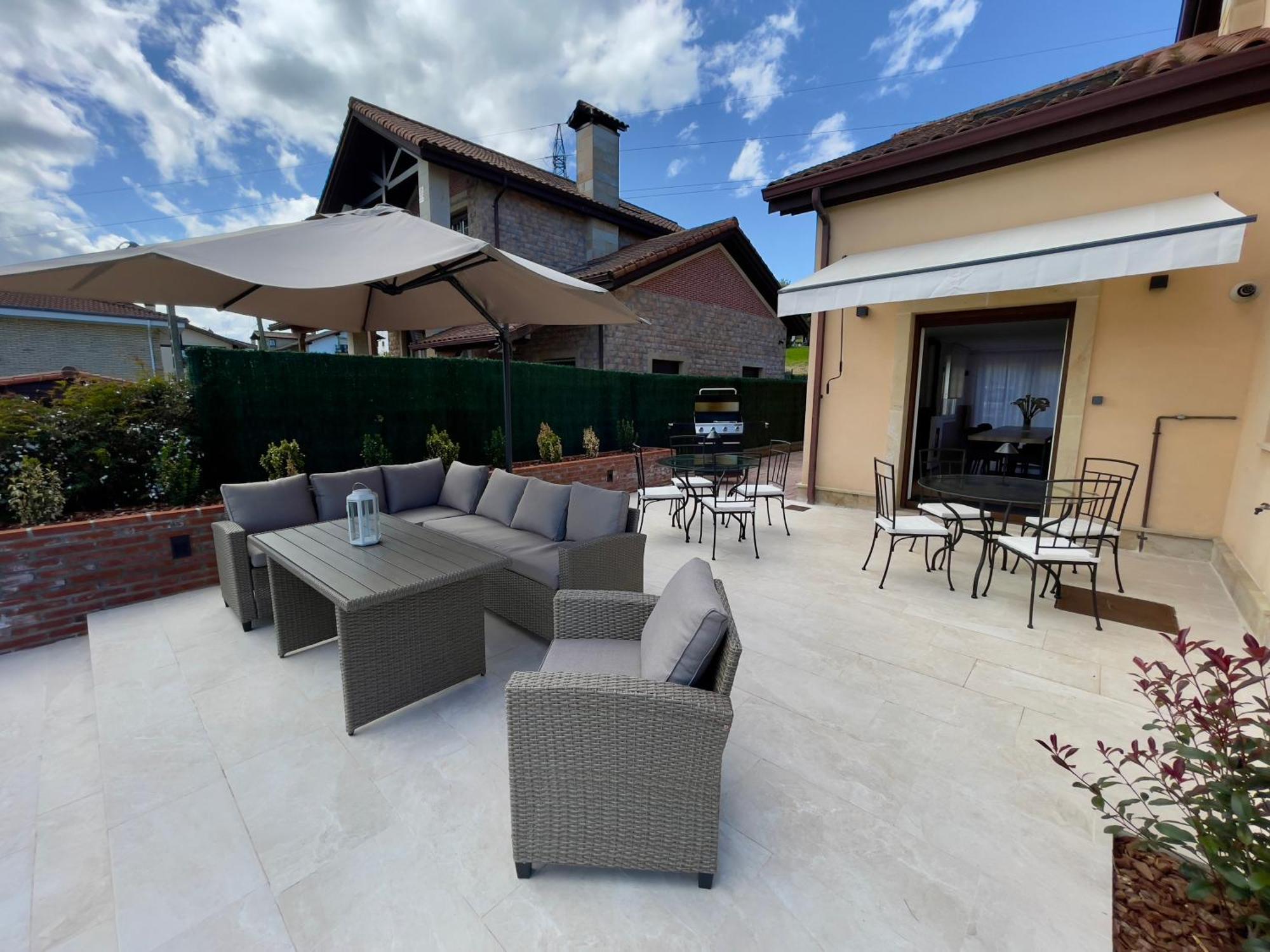 Villa Los Olivos Bárcena de Cicero Exterior photo
